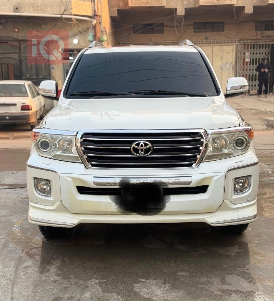 تويوتا لاندكروزر